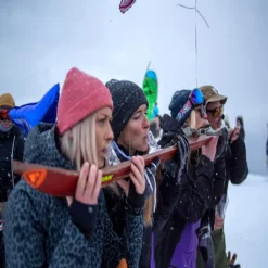 1 Schnapsglas In Ski Form Mit Bindung Und Umhängeband Der Absolute Hingucker -Optimal Weinglas Geschäft 931ef35e118c79ff1272ef3c313d2e85