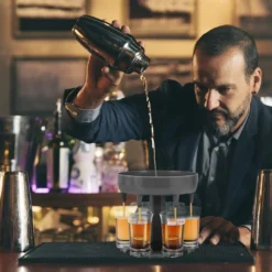 Schnapsglasspender, Schnapsglas-Spender, Shot Glas Dispenser Für Flüssigkeit/Getränke/Cocktail/Bier, Spirituosen Spender Für Cocktail-Party Barparty, Freunde Versammeln Sich -Optimal Weinglas Geschäft bdfa9ae7ca432e82b06ac4c3fe9394c7